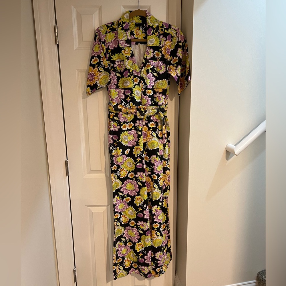 ASOS DESIGN Short Sleeve Zip Front Buckle Fit Flare Jumpsuit in Retro Floral